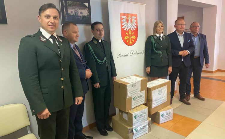 Kolejne 4.000 maseczek od tarnowskich myśliwych dla Seniorów z Powiatu Dąbrowskiego